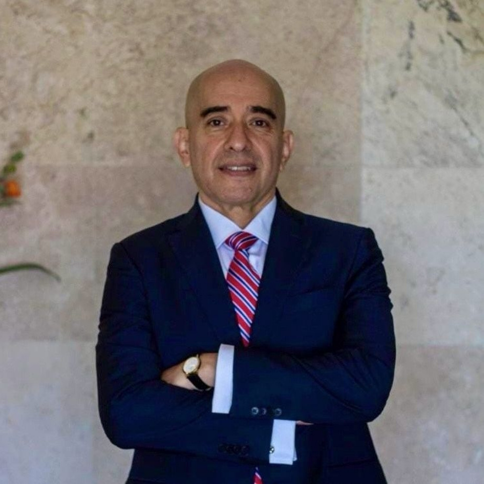 E.M.C. Rubén César Vera Crestani